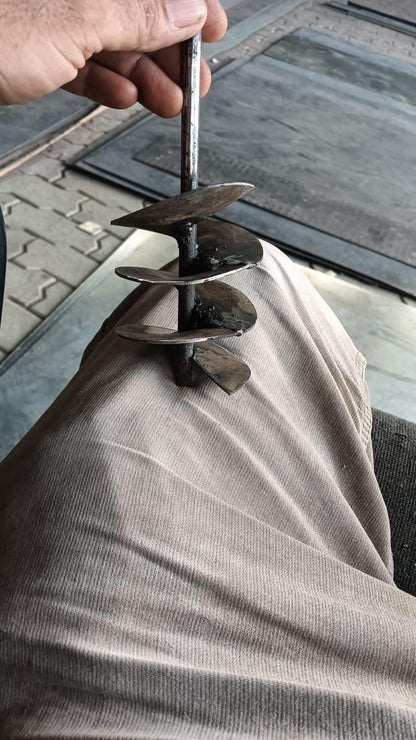 Spiral Hole Non Slip Earth Drill